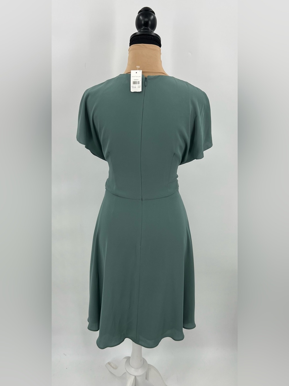 Ann Taylor Sage Green wedding guest fit & flare Tie Waist Dress flutter sleeve 2 - Picture 4 of 12